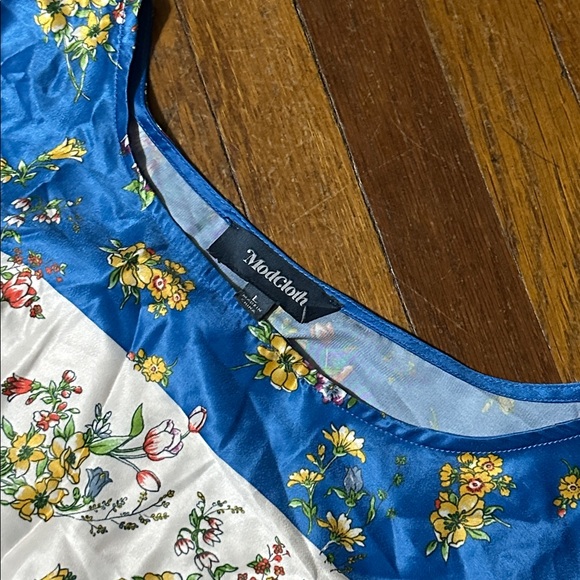 ModCloth Women's Sunlit Reverie Blue Short Sleeve Floral Dress Size Large - Picture 2 of 7